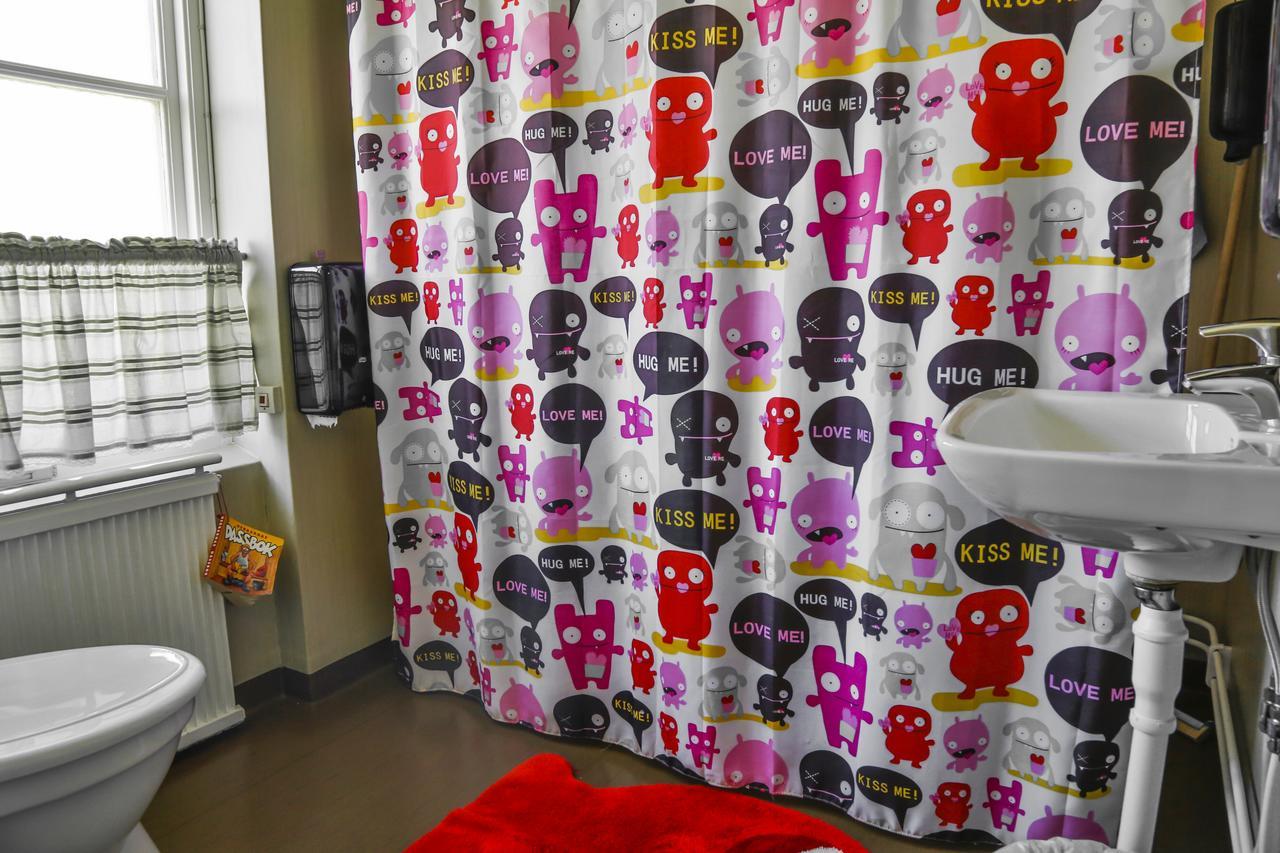 Christinas Gaestgifveri B&B Ervalla Dış mekan fotoğraf